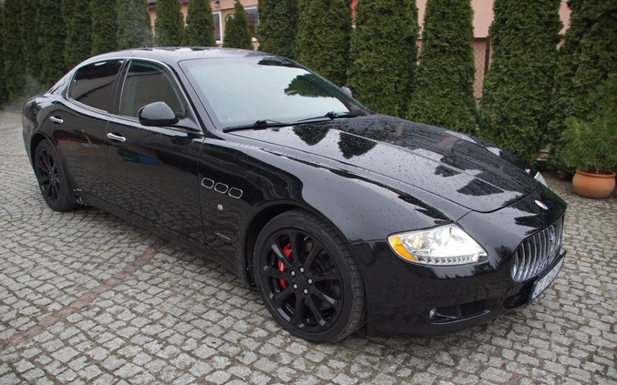 Maserati Quattroporte cena 79000 przebieg: 83000, rok produkcji 2010 z Wołów małe 529